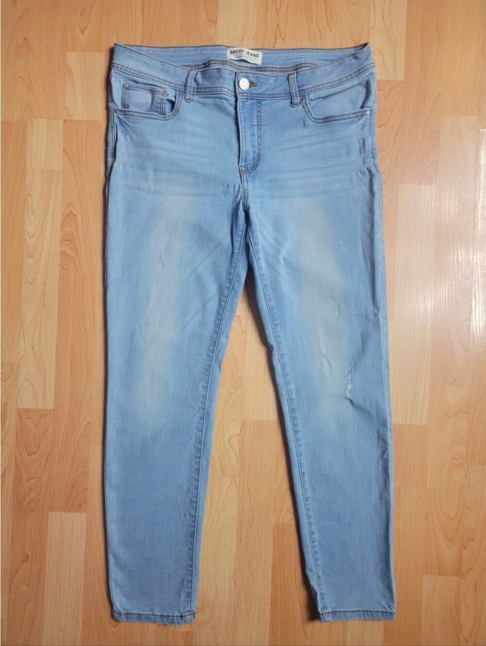 Brody Jeans mid-rise skinny ankle crop jeans